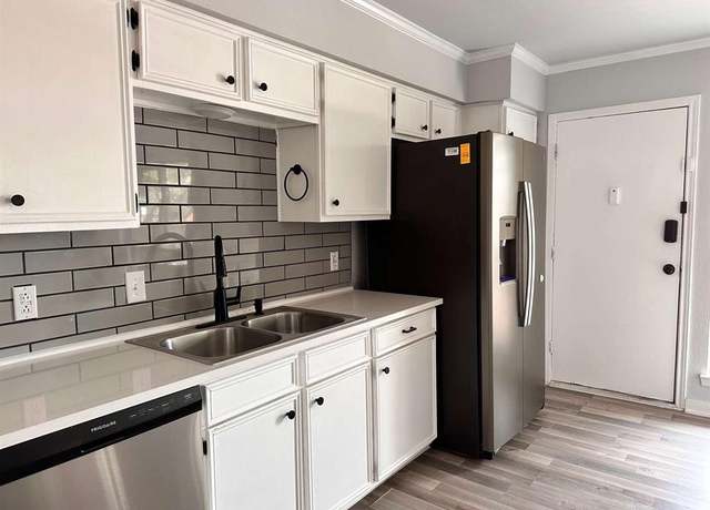 Property at 10526 Stone Canyon Rd #201, Dallas, TX 75230, 3 beds, 2 baths