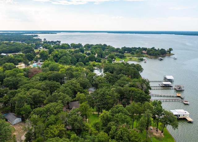 Property at 10531 Hound Dog Trl, Wills Point, TX 75169, 2 beds, 1.5 baths