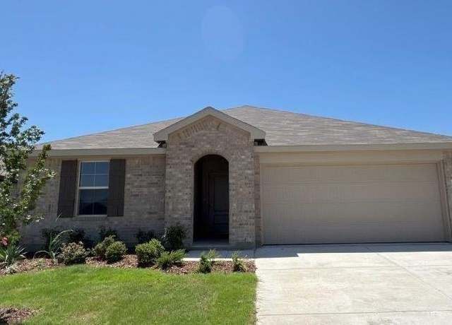 Property at 8409 Hollymead Ln, Fort Worth, TX 76131, 4 beds, 2 baths