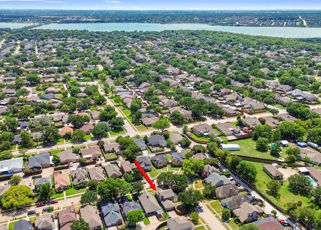 Property at 3207 Sara Dr, Rowlett, TX 75088, 3 beds, 2 baths