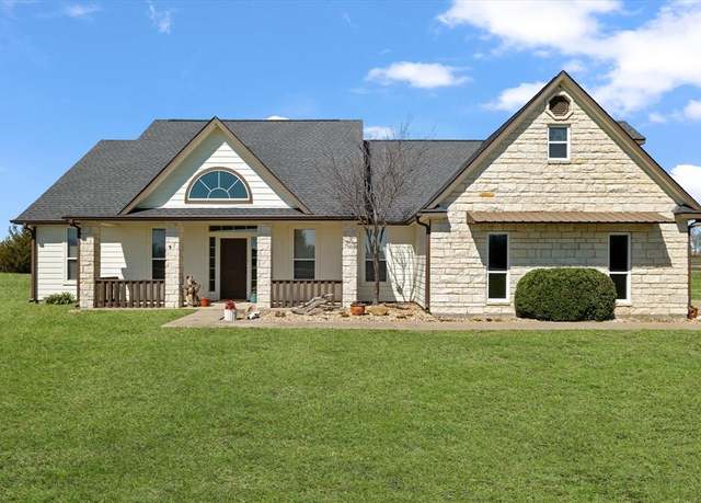 Property at 2885 Enloe Rd, Howe, TX 75459, 3 beds, 2.5 baths