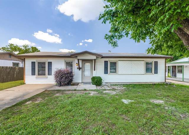 Property at 5241 E Berry St, Fort Worth, TX 76119, 4 beds, 2 baths