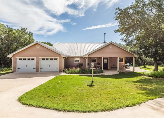 Property at 420 Private Road 1400 E, Morgan, TX 76671, 3 beds, 2 baths