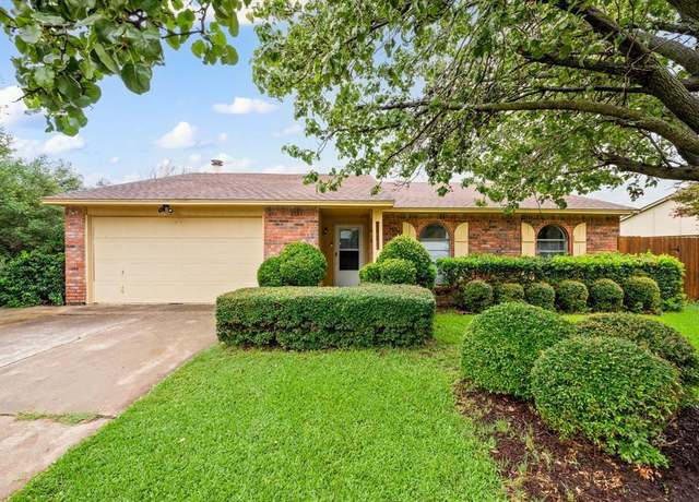 Property at 3221 Bunker Hill Dr, Forest Hill, TX 76140, 3 beds, 2 baths