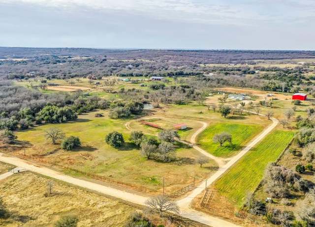 Property at 717 Private Road 710, Stephenville, TX 76401, 3 beds, 2 baths