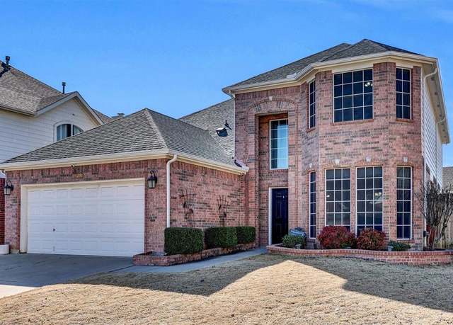 Property at 7925 Park Ridge Dr, Fort Worth, TX 76137, 4 beds, 2.5 baths