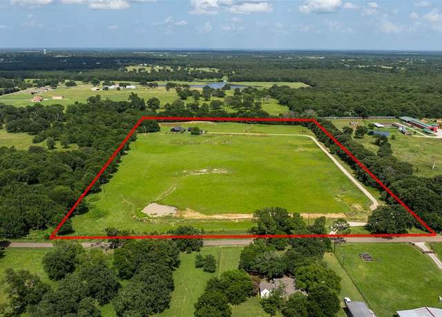 Property at 17821 County Road 4069, Kemp, TX 75143, 3 beds, 2 baths