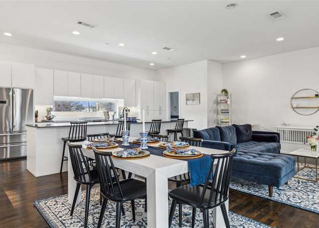 Property at 5706 Lindell Ave Unit B, Dallas, TX 75206, 2 beds, 2.5 baths