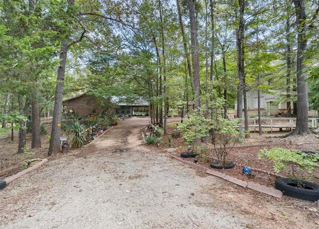 Property at 4608 W State Hwy 154, Gilmer, TX 75644, 2 beds, 2 baths