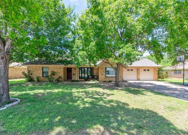 Property at 3126 Salinas Dr, Abilene, TX 79605, 4 beds, 3 baths