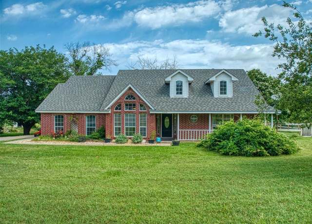 Property at 1210 Honeysuckle Dr, Keene, TX 76059, 5 beds, 2 baths