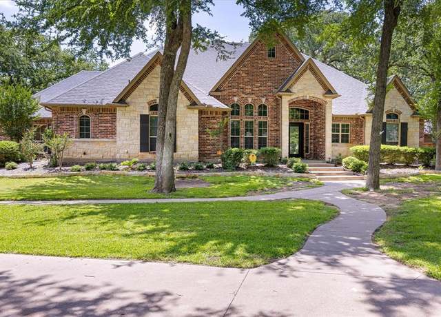 Property at 3600 Big Timber Ln, Granbury, TX 76049, 3 beds, 2.5 baths