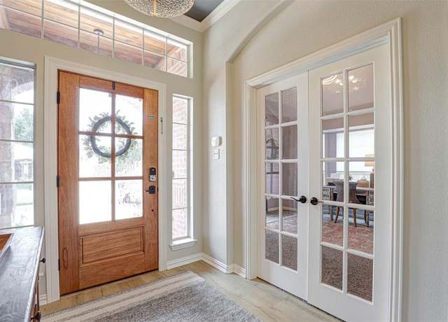 Property at 5841 Sugar Maple Dr, Fort Worth, TX 76244, 3 beds, 2 baths