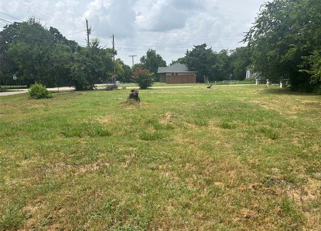 Property at 211 S 5th St, Alvarado, TX 76050