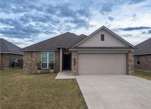 Property at 3812 Centerfire Rd, Waco, TX 76705, 4 beds, 2 baths