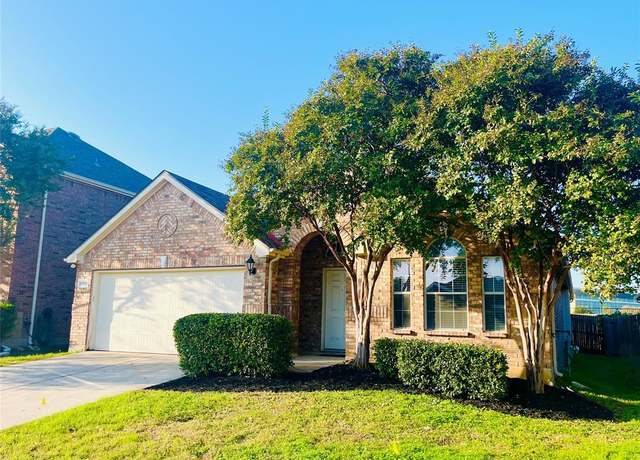 Property at 12317 Durango Root Dr, Fort Worth, TX 76244, 4 beds, 2 baths