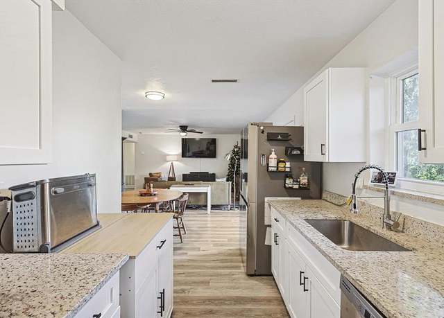 Property at 158 Eastwood Pl, Lewisville, TX 75067, 3 beds, 2 baths