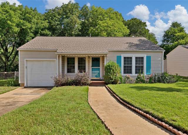 Property at 4113 Crestview Dr, Fort Worth, TX 76103, 2 beds, 1 bath