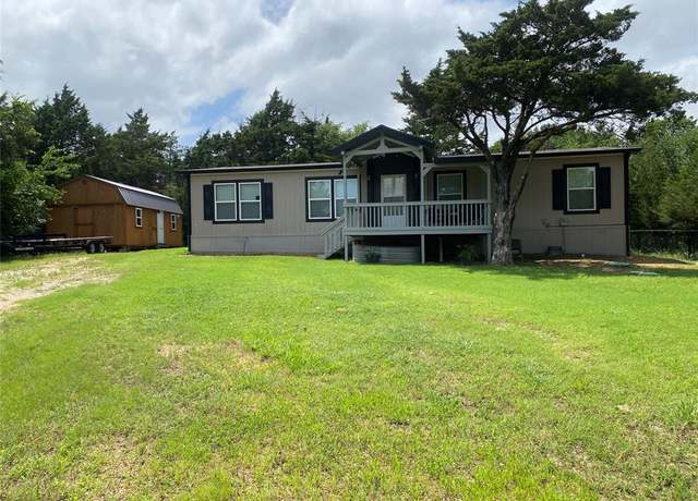 Property at 515 Whitaker Cir, Gordonville, TX 76245, 3 beds, 2 baths