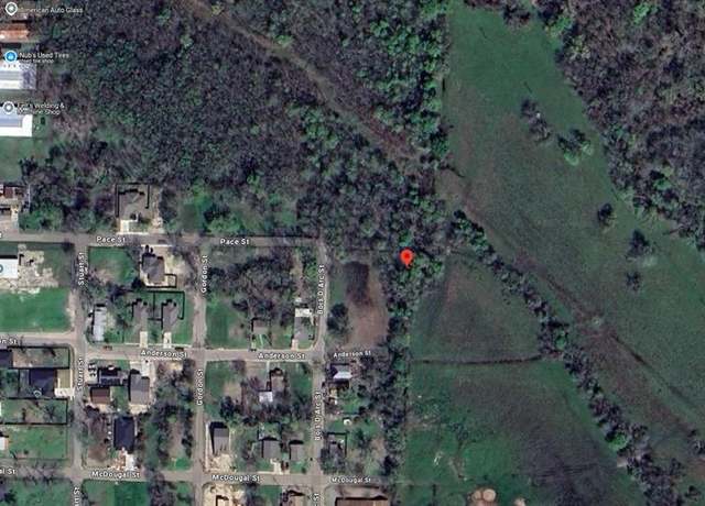 Property at 2101 Pace St, Greenville, TX 75401