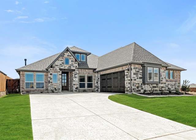 Property at 2617 Lila St, Burleson, TX 76028, 3 beds, 2.5 baths