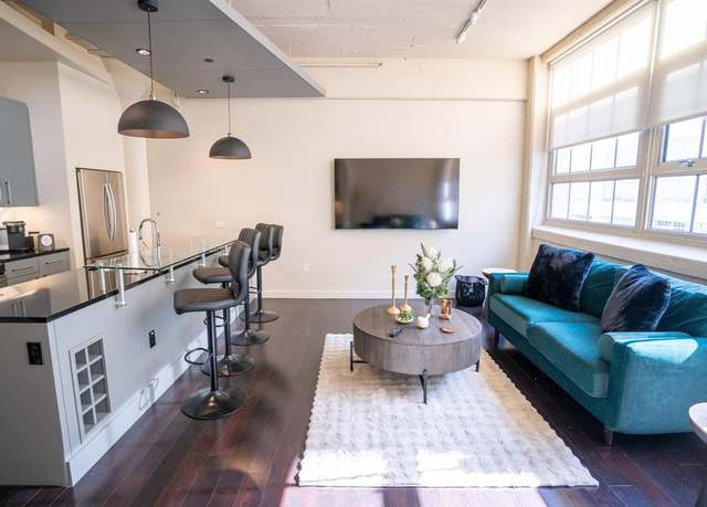 Property at 2600 W 7th St #1513, Fort Worth, TX 76107, 2 beds, 2 baths