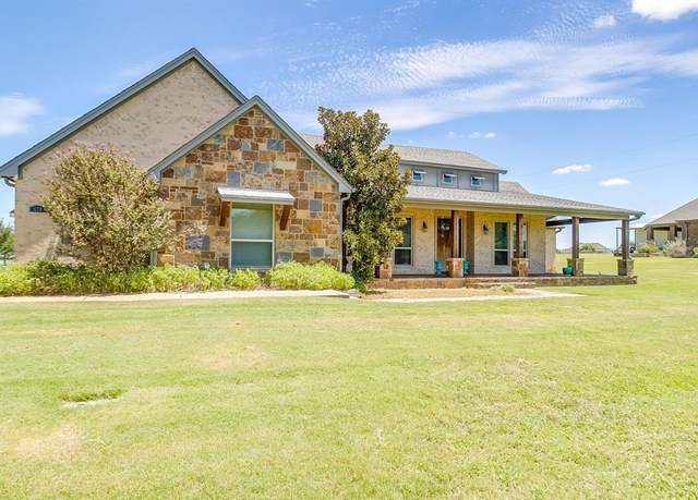 Property at 570 S Point Ct, Aledo, TX 76008, 4 beds, 3 baths
