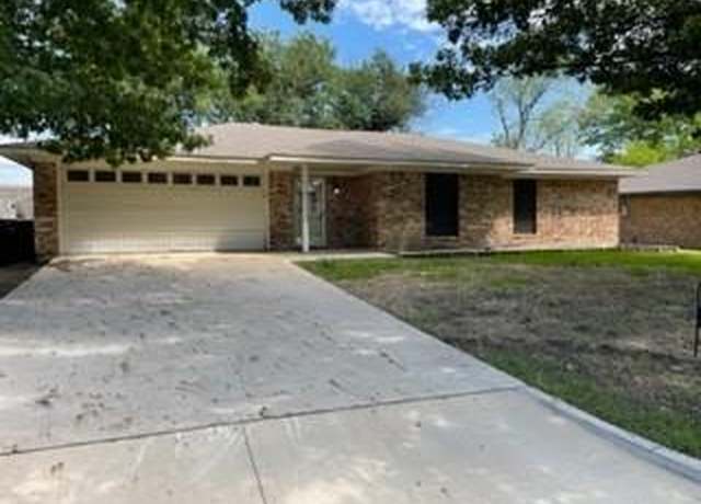 Property at 3412 Canton St, Greenville, TX 75402, 3 beds, 2 baths
