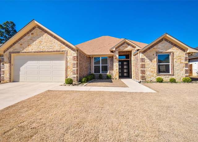 Property at 2222 Rana Park, Flint, TX 75762, 5 beds, 3.5 baths