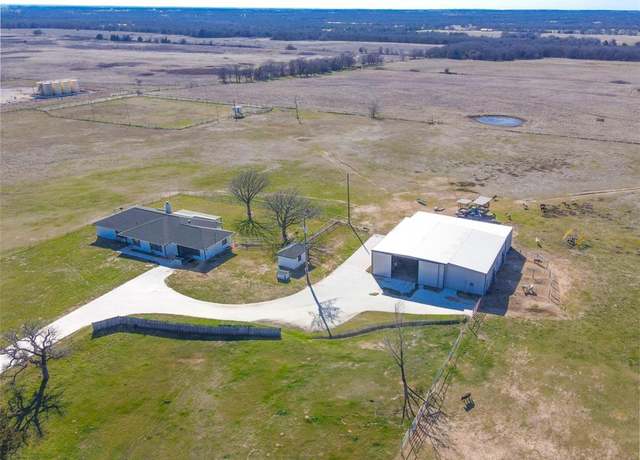 Property at 3914 Alamo Rd, Bowie, TX 76230, 3 beds, 2 baths