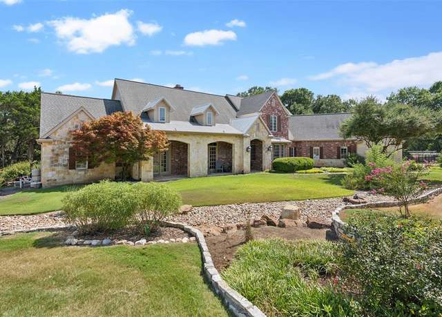 Property at 1815 W Forest Grove Rd, Lucas, TX 75002, 4 beds, 4.5 baths