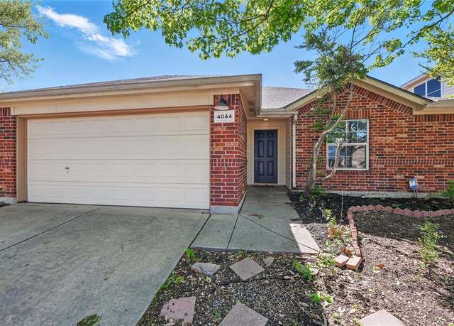Property at 4844 Carrotwood Dr, Fort Worth, TX 76244, 4 beds, 2 baths