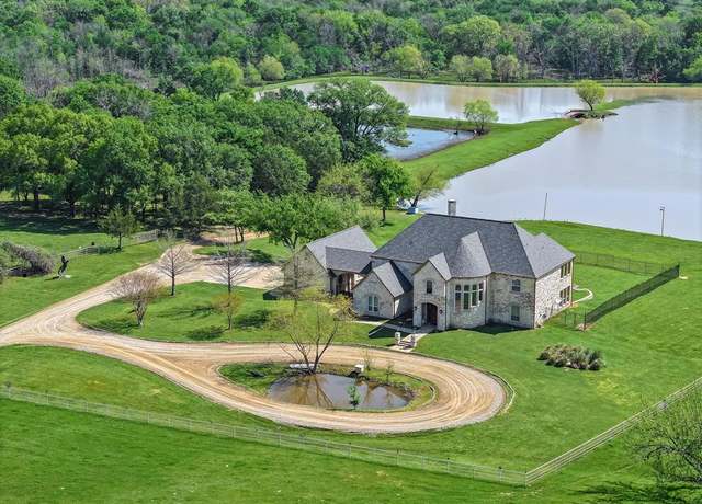 Property at 15653 Hwy 243, Kaufman, TX 75142, 4 beds, 4.5 baths