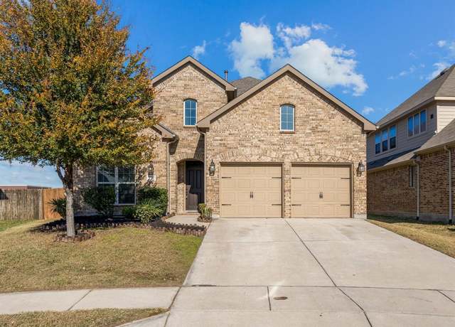 Property at 11628 Twining Branch Cir, Fort Worth, TX 76052, 5 beds, 3.5 baths