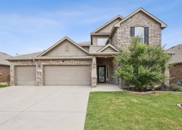 Property at 1012 Rising Moon Dr, Fort Worth, TX 76052, 5 beds, 4 baths