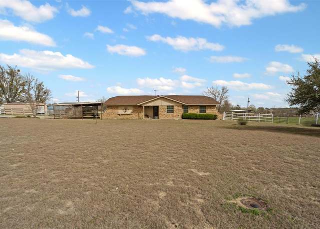 Property at 324 Cook Rd, Willow Park, TX 76087, 3 beds, 2 baths