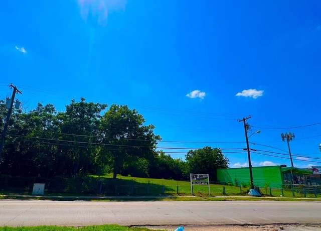 Property at 411 N Gilpin Ave, Dallas, TX 75211