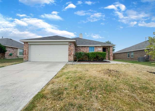 Property at 1225 Diamond Back Ln, Fort Worth, TX 76052, 3 beds, 2 baths