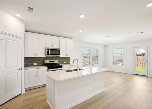 Property at 613 Marigold Hill Way, Mckinney, TX 75071, 4 beds, 3 baths