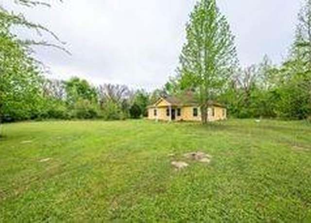 Property at 12770 E US 175 E, Larue, TX 75770, 3 beds, 2 baths