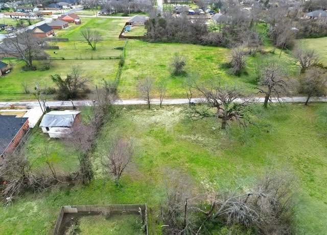 Property at 610 Myers St, Terrell, TX 75160