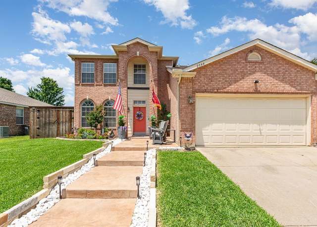 Property at 2344 Magnolia Dr, Little Elm, TX 75068, 4 beds, 2.5 baths