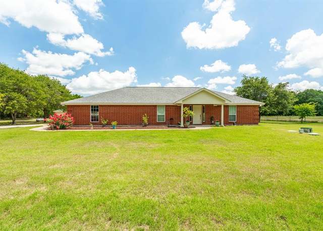 Property at 7075 County Road 242, Dublin, TX 76446, 3 beds, 2 baths