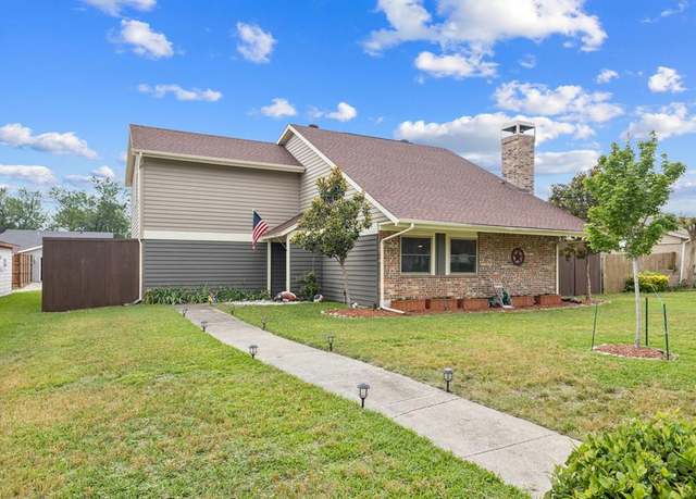 Property at 2700 Charter Oak Dr, Plano, TX 75074, 4 beds, 2.5 baths