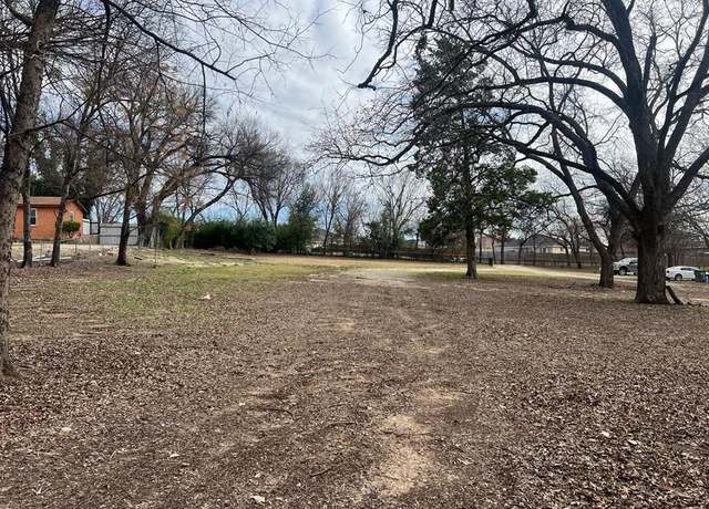 Property at 341 Cheshier Rd, Lancaster, TX 75146