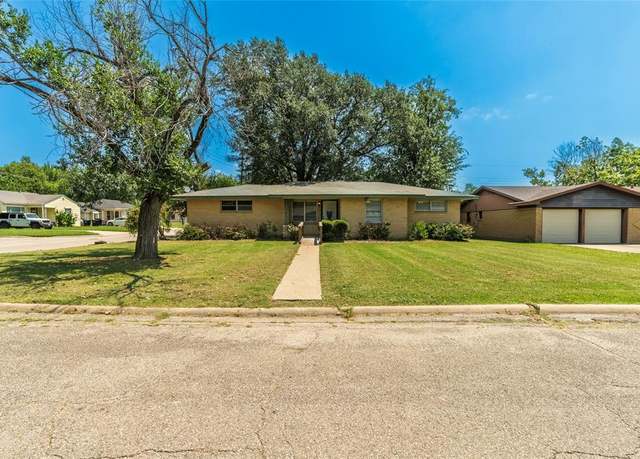 Property at 4001 Western Cir, Greenville, TX 75401, 3 beds, 2 baths