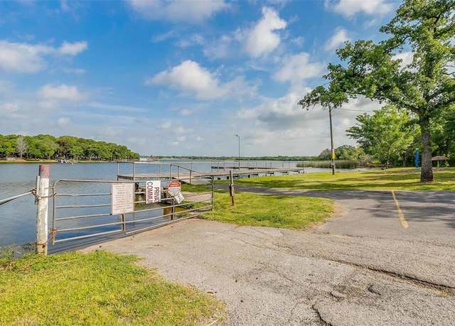 Property at 90 91 Live Oak St, Alvarado, TX 76009