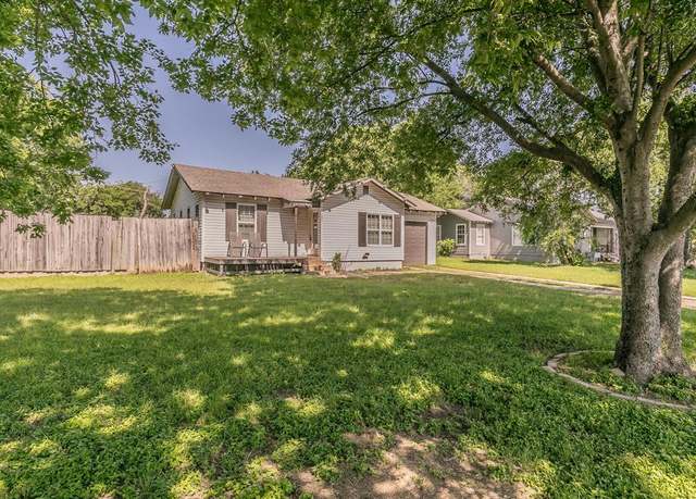 Property at 1927 Yale St, River Oaks, TX 76114, 3 beds, 1 bath