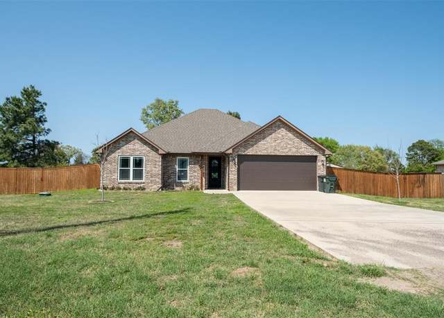 Property at 14348 County Road 452, Lindale, TX 75771, 4 beds, 2 baths