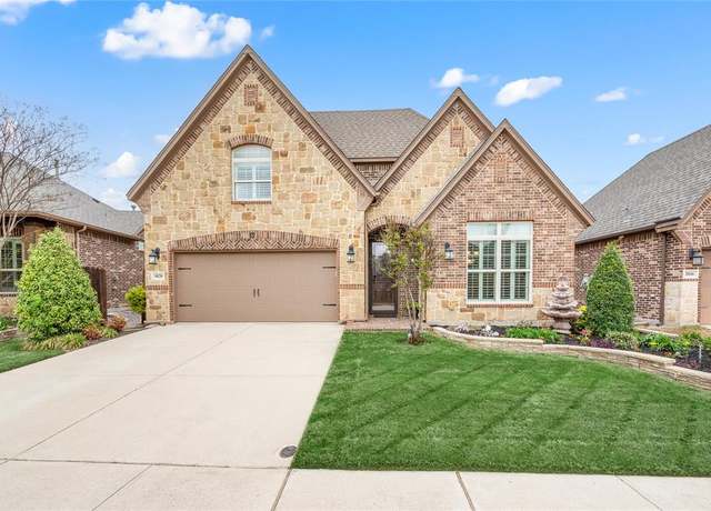 Property at 1820 Halifax St, Roanoke, TX 76262, 3 beds, 3 baths